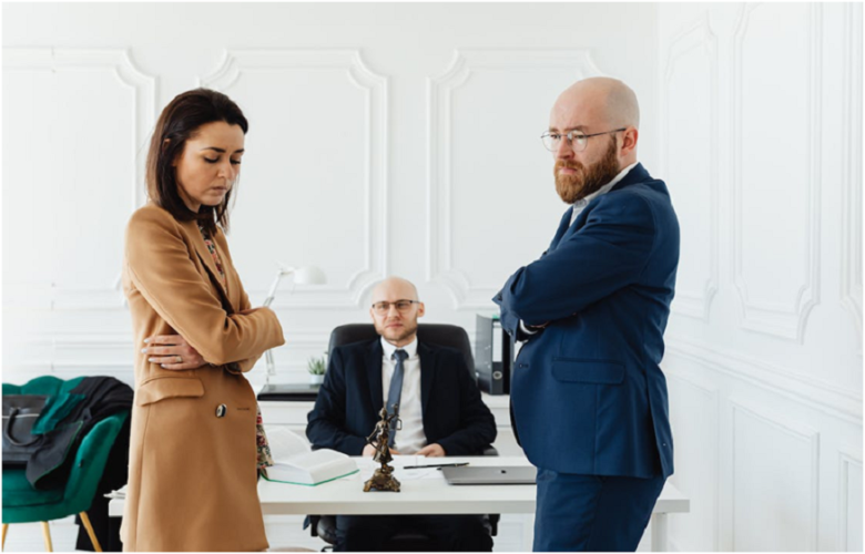 5 Benefits of Hiring a Divorce Lawyer