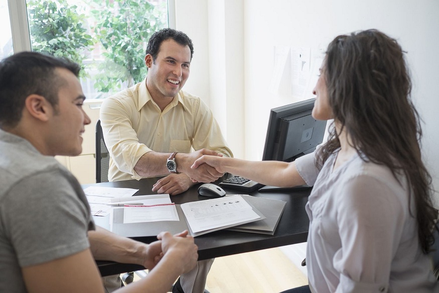 Can I Use a Broker for a Personal Loan